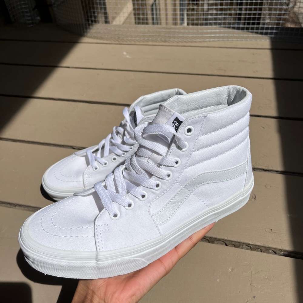 White Vans Sk8 Hi Canvas